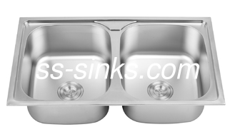 反対の二重洗面器の台所の流しのステンレス鋼の一つの上の22ゲージ