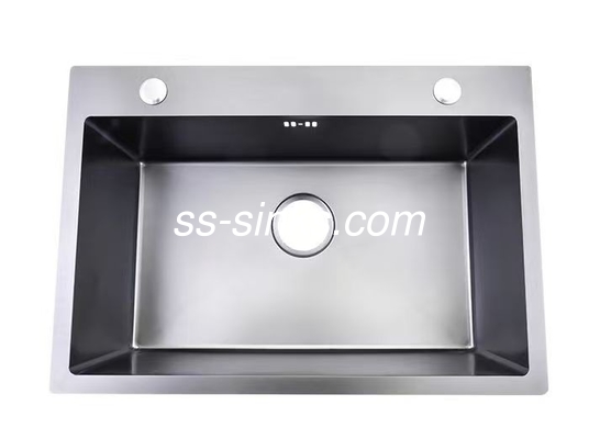 ポーランドの仕上げ トップマウント キッチンシンク 1 ボウル OEM 外側の寸法が含まれています